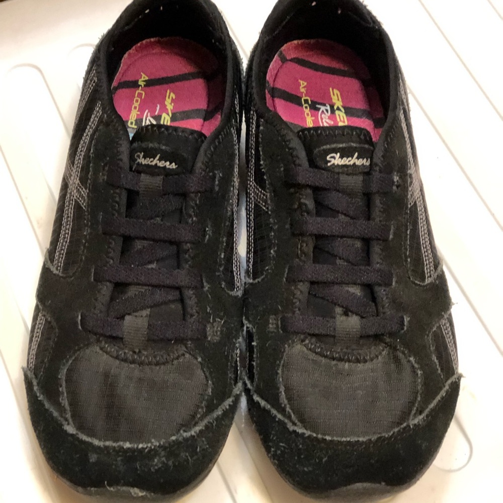 Skechers shoes size 5.5